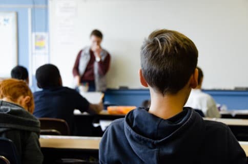 Grit And Growth Mindsets as a Key to Educate Efficiently
