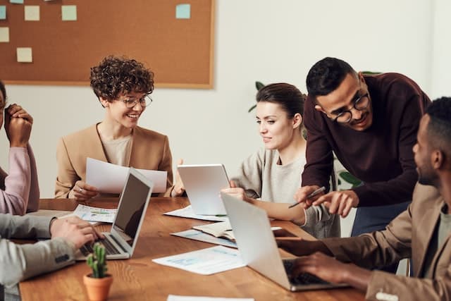 Using Gamification Software for Employee Engagement: The Pros and Cons
