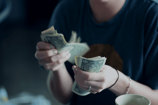 How Technology Is Transforming Emergency Cash Advance Solutions