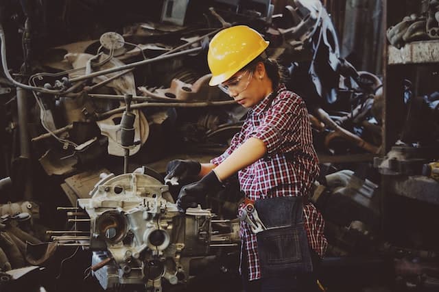 The Role of Computerized Maintenance Management System in Maintenance Process Standardization